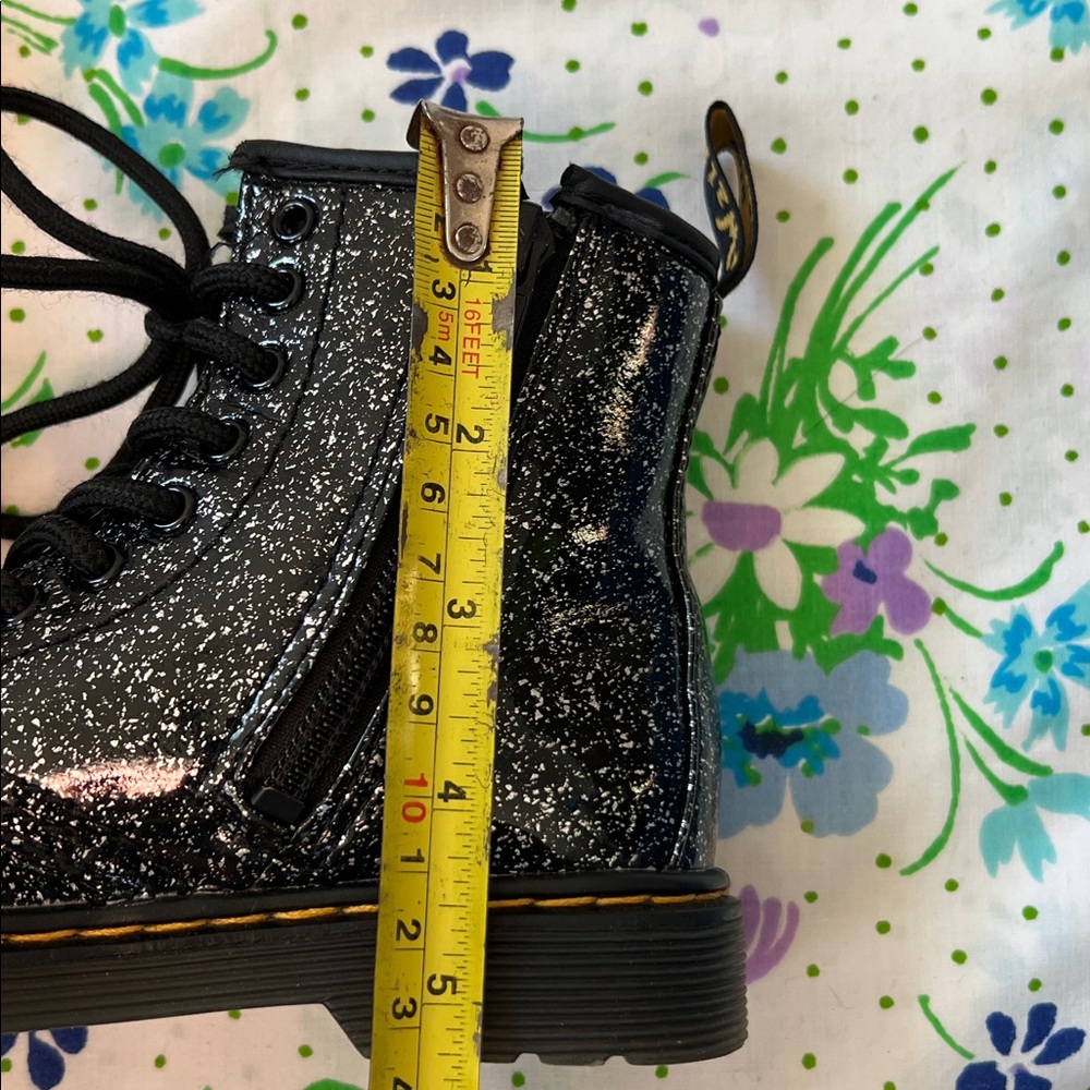 Dr Martens toddler sz 11 black sparkle with Appliqué flowers blue and purple EUC - Picture 10 of 10